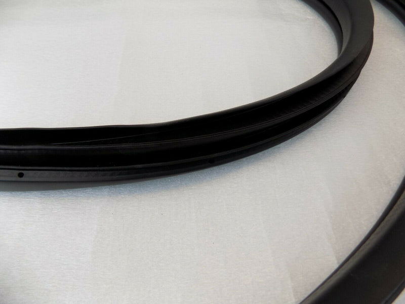 MAZDA CX-5 2017-ON REAR DOOR SEAL RUBBER WEATHERSTRIP KB7W-68-913C /B10-06