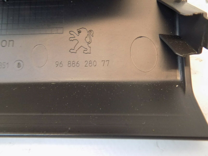 PEUGEOT 3008 2008-16 RIGHT SIDE UNDER DASHBOARD COMPARTMENT PANEL 9688628077 *N