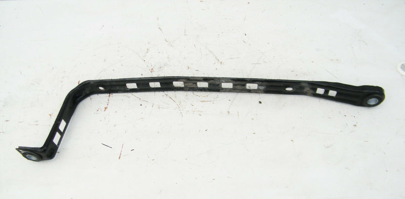 MERCEDES W204 2007-2014 FUEL TANK STRAP BRACKET HOLDER SUPPORT A2044700140
