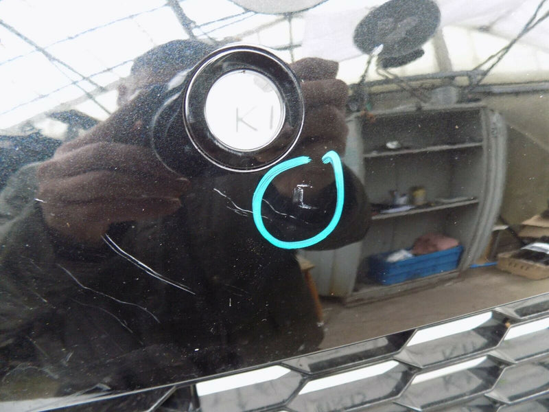 BMW 1 SERIES F40 M SPORT 2019-ON FRONT BUMPER BLACK GRILL GENUINE 8070928