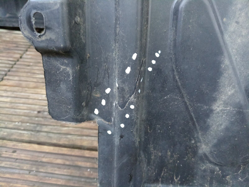 MERCEDES C CLASS W205 RIGHT SIDE UNDERBODY COVER UNDERTRAY SHIELD PANEL