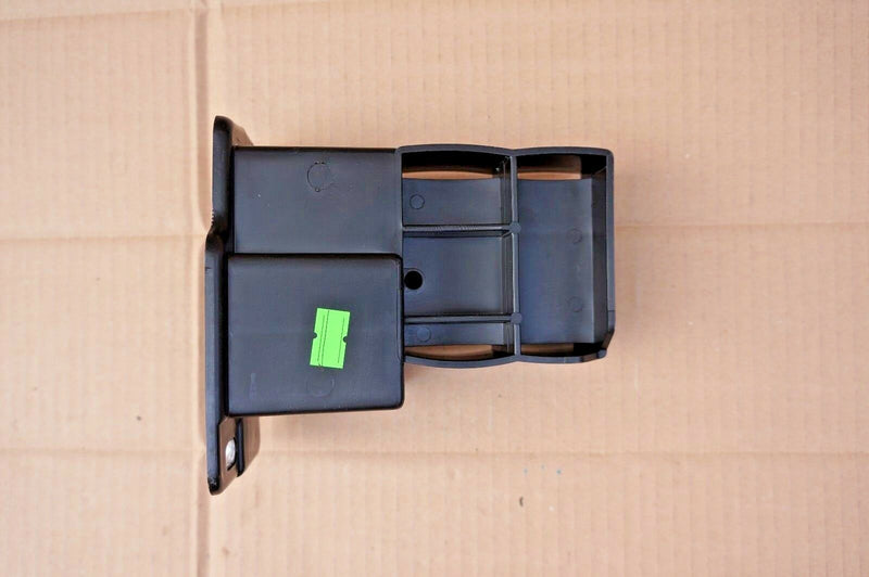 RENAULT CLIO MK4 2013-2016 N/S LEFT FRONT BUMPER SUPPORT BRACKET (S21-08)