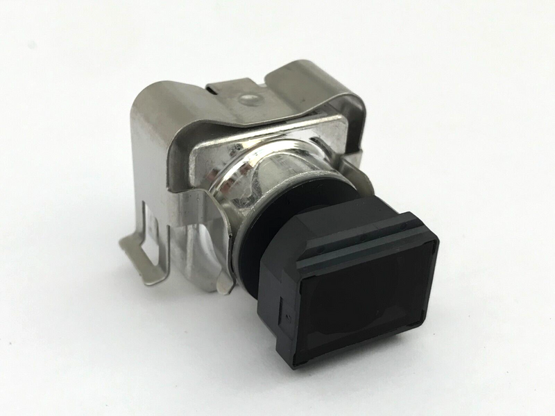 MERCEDES GLS X167 FRONT GRILL GRILLE REALITY PARKING CAMERA & CLIPS A0009056312