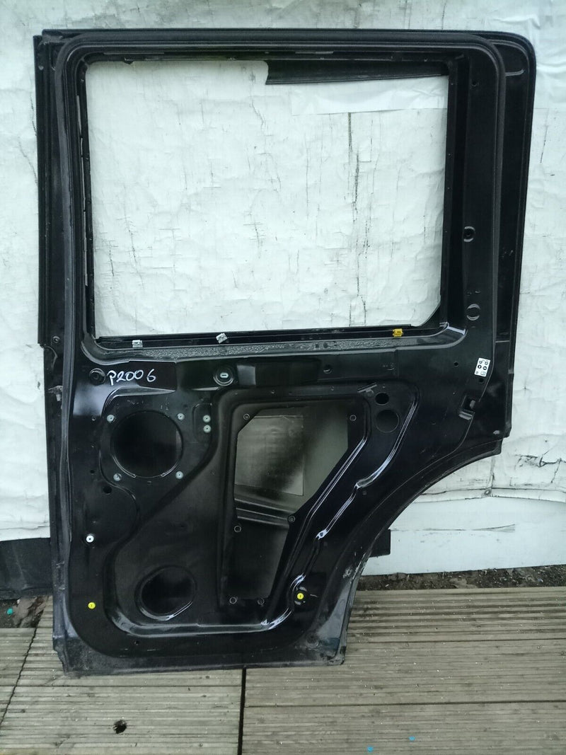 LAND ROVER DISCOVERY 4 LR4 L319 2010-16 GENUINE REAR DOOR PANEL RIGHT SIDE P2006