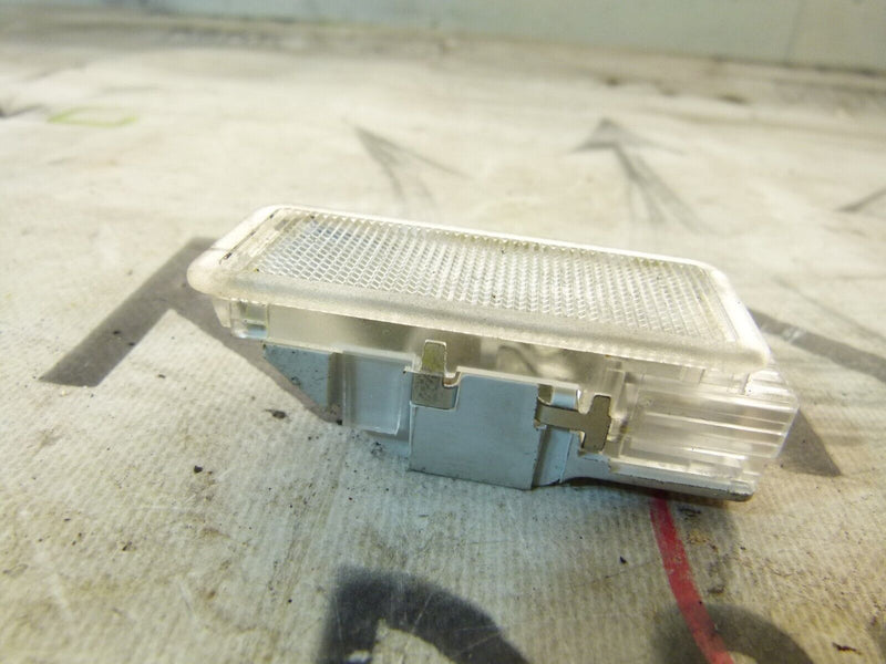 PEUGEOT 308 SW ESTATE 2017-21 TAILGATE LICENSE PLATE LIGHT LAMP GENUINE