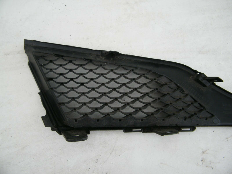 NISSAN JUKE 2013 2014 FRONT LEFT GRILL PANEL 620753YW0B (S16-11)