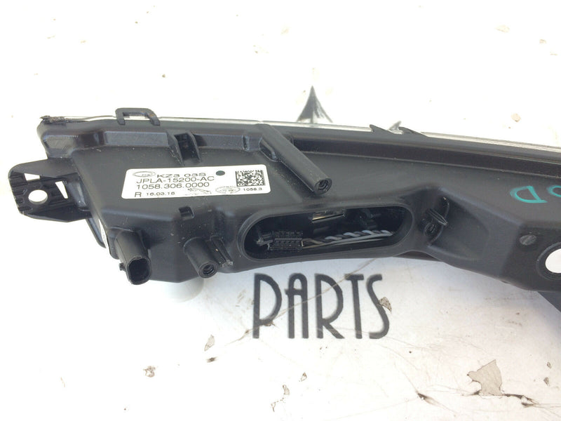 JAGUAR F-PACE X761 FOG LIGHT LED DAYTIME RUNNING LIGHT RIGHT SIDE 1058.002R