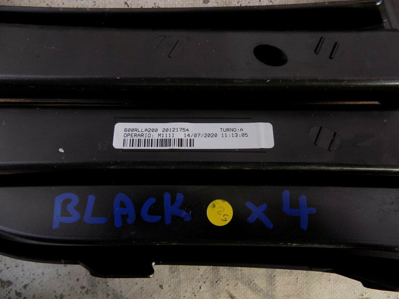 SEAT ATECA 2020-UP RHD FCL FRONT BUMPER RIGHT SIDE GRILLE IN BLACK+ NO PDC HOLES