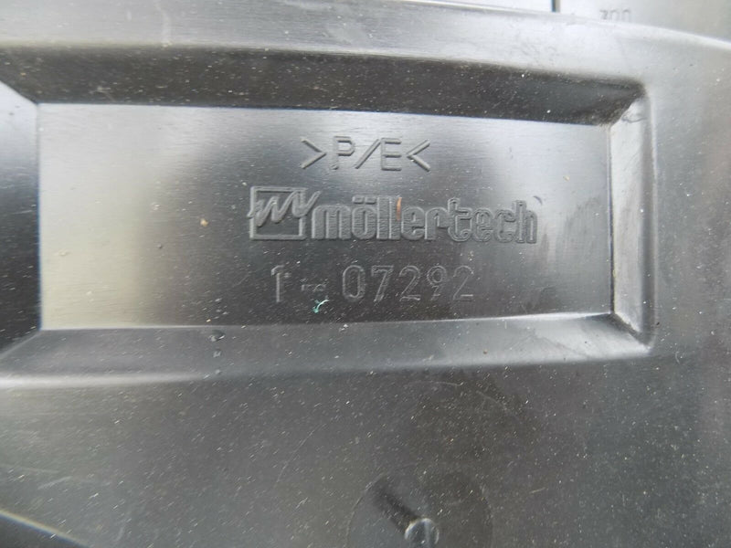 CITROEN C1 PEUGEOT 107 05-12 FRONT WHEELARCH GENUINE MUD GUARD SPLASH RIGHT SIDE