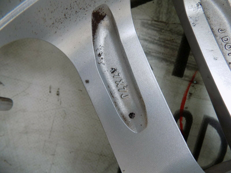 NISSAN JUKE GENUINE ALLOY WHEEL 17" 7Jx17 ET47 R17 215/55 1KA2A N45701