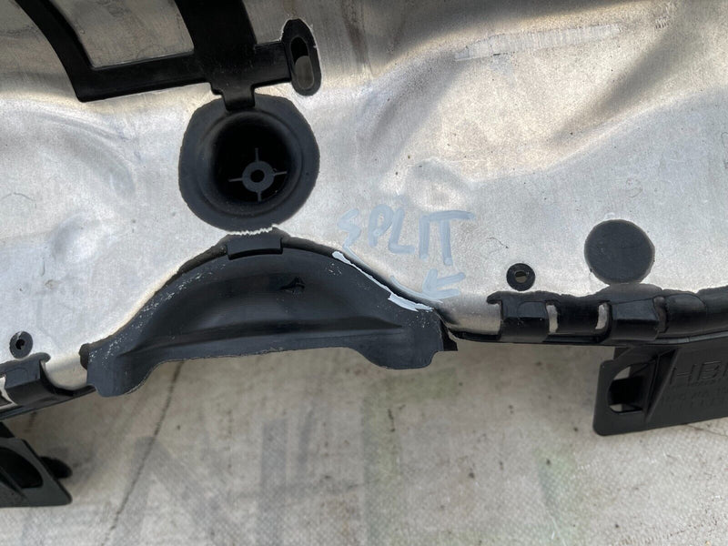 PORSCHE MACAN 2015-2018 UPPER RADIATOR SUPPORT TIE BAR 95B805479G