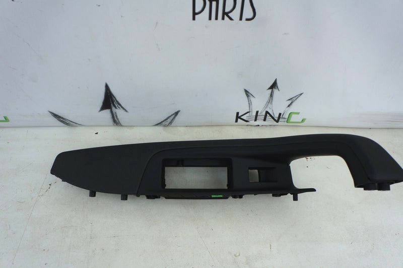 AUDI A6 (C7/4G) 2012-ON REAR RIGHT DOOR ARMREST HANDLE BLACK 4G0867374