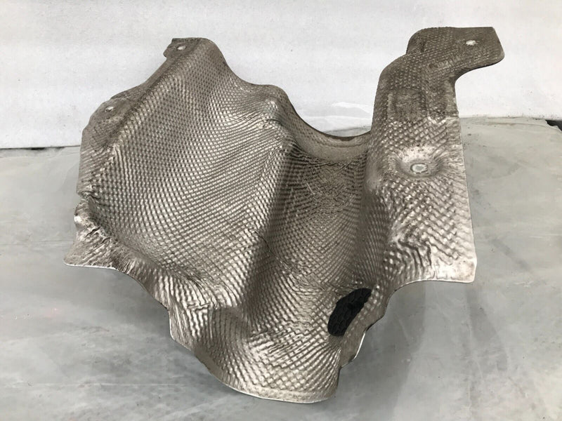 MERCEDES GLC X253 2.0 PETROL SALOON EXHAUST PIPE HEAT SHELD COVER A2054700347