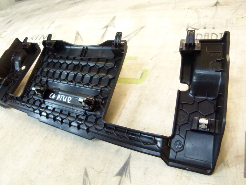 RENAULT CAPTUR 2020-ON PLASTIC COVER 749162603R