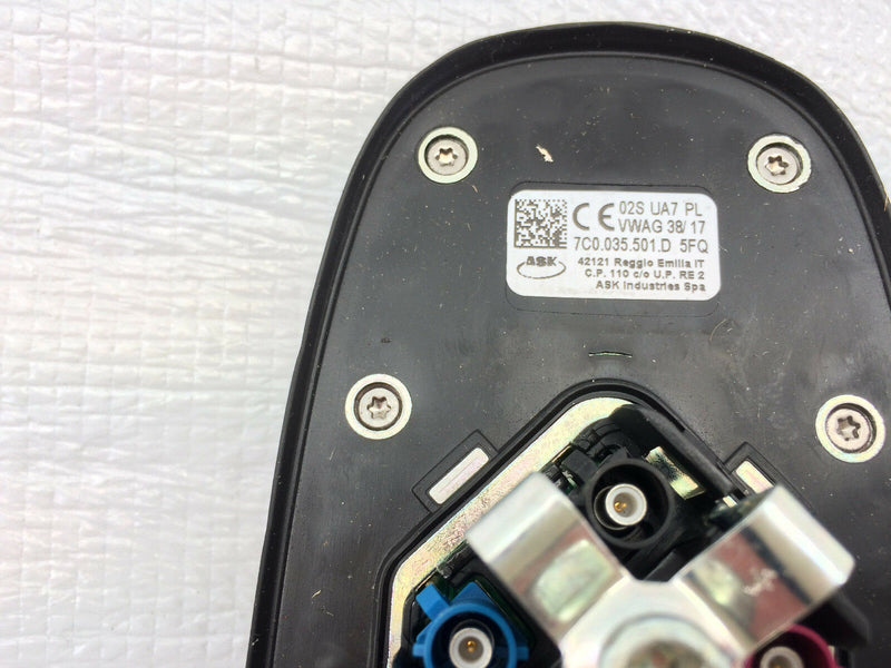 VW CRAFTER 7C 2017-ON GENUINE SHARK ROOF ANTENNA AERIAL FM/AM 7C0035501D 4-PLUG