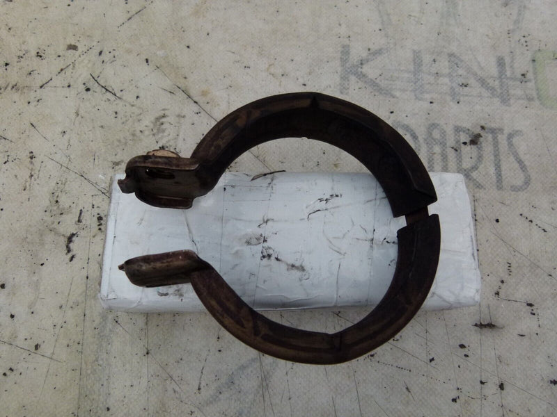 MERCEDES C W204 2007-2011 EXHAUST PIPE CLAMP BRACKET GENUINE A0009958902