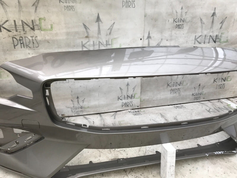 VOLVO V60 2018-ON FRONT BUMPER GENUINE 31690589