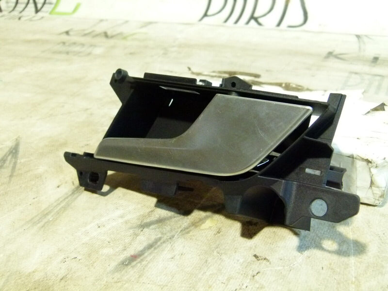 AUDI A4 S4 8W B9 2016-ON REAR RIGHT SIDE INTERIOR HANDLE GENUINE 8W0839020