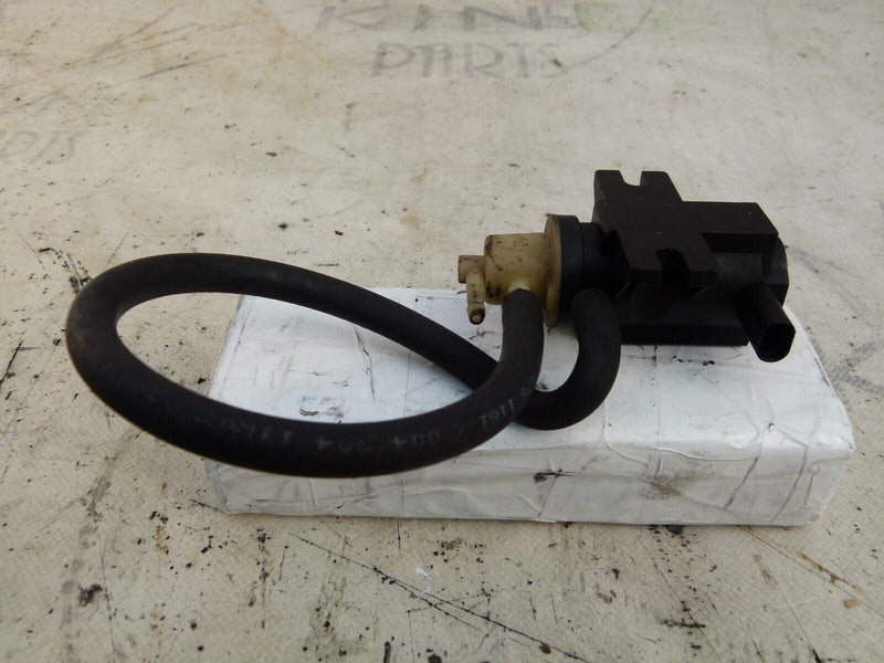 MERCEDES C W204 2007-11 TURBO PRESSURE VALVE SENSOR GENUINE A0091533128