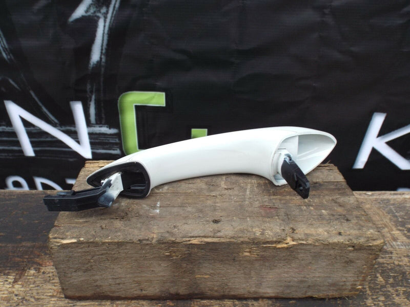 BMW F10 F11 2010-2016 Rear Door Handle Left Passenger Side N/S White