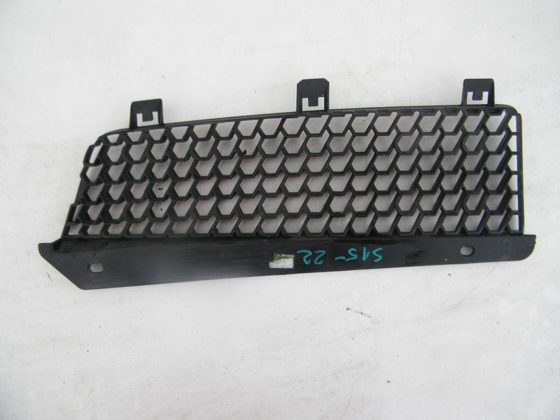 RENAULT MASTER 2004-2007 FRONT RADIATOR GRILLE OFF SIDE RIGHT 8200565047 (S15-22