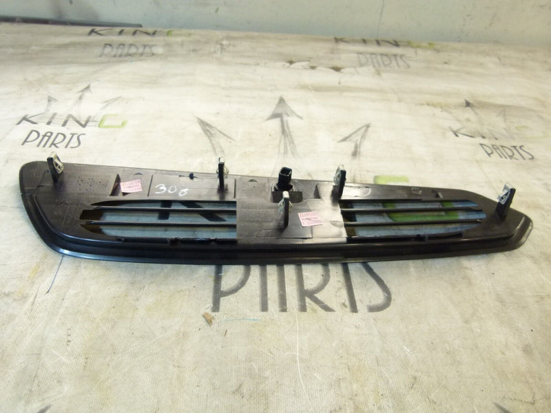 PEUGEOT 308 SW ESTATE 2017-21 DASHBOARD TOP TRIM VENT PANEL 9803365277