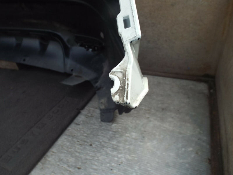Nissan Qashqai 2014 2015 2016 Rear Bumper Genuine White (3784)