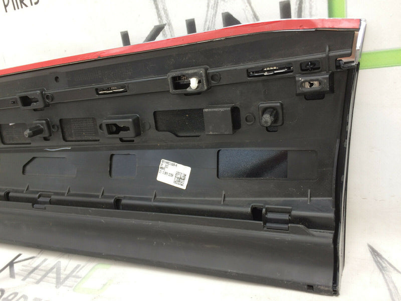 VW TOUAREG CR 7 MK3 2018> REAR DOOR PANEL RIGHT SIDE TRIM MOULDING 760854950