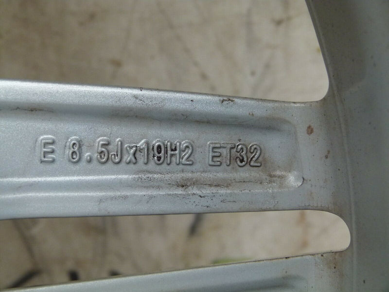 AUDI A4 8W 8,5JX19H2 ET32 ALLOY WHEEL RIM 19" 8W0601025AM TYRE 255/35 R19