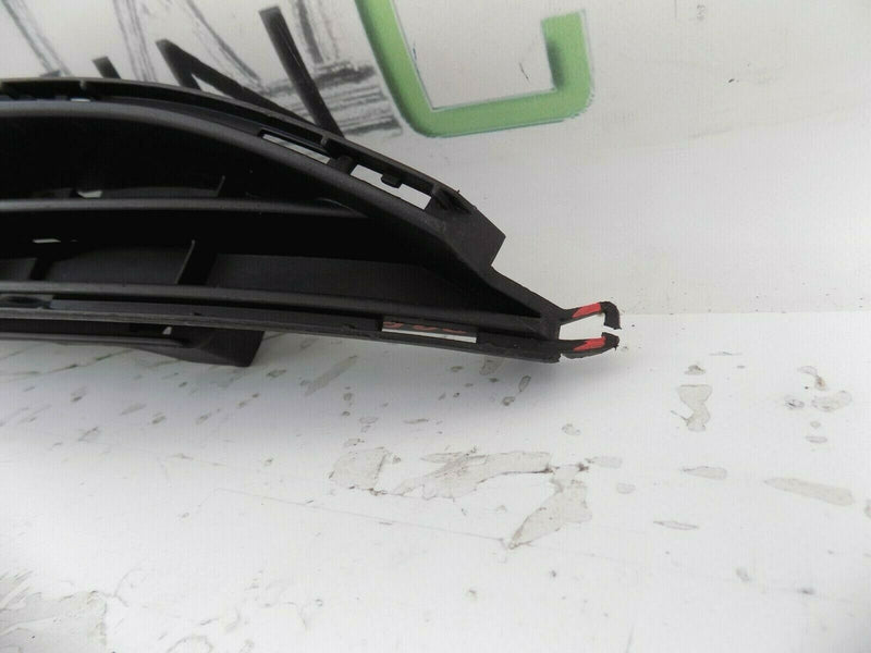 VAUXHALL CORSA E 2014-ON FRONT BUMPER LOWER GRILL 39003563