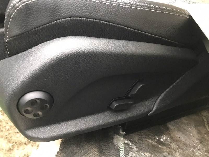MERCEDES GLC X253 AMG-LINE HEATED SEATS FRONT AND REAR SEAT LEATHER 4x CARD DOOR