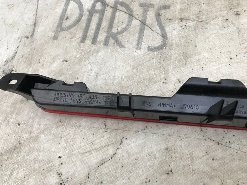 MERCEDES W176 A180 A200 2013-2017 GENUINE STOP LED THIRD BRAKE LIGHT A1769068600