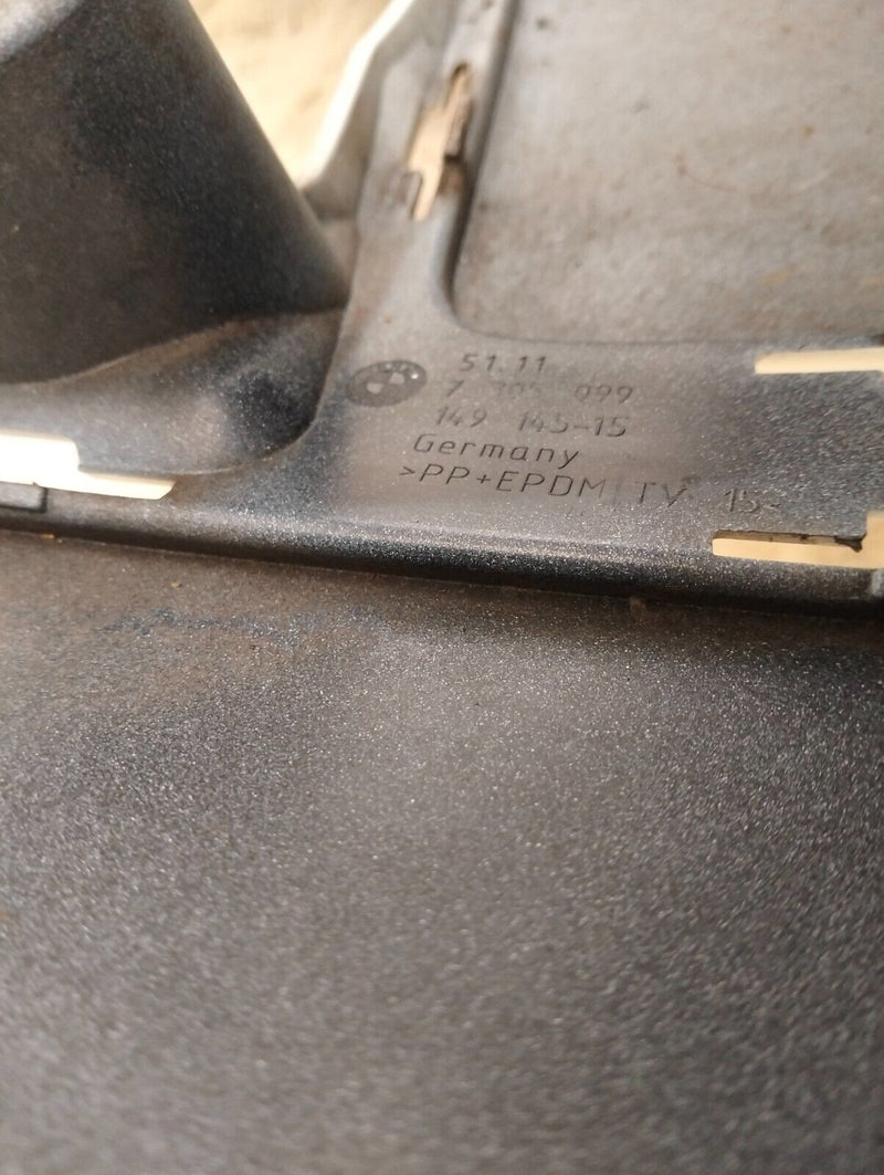 BMW i3 2013-2017 FRONT BUMPER (HAS PDC HOLES) GENUINE 5111 7305099