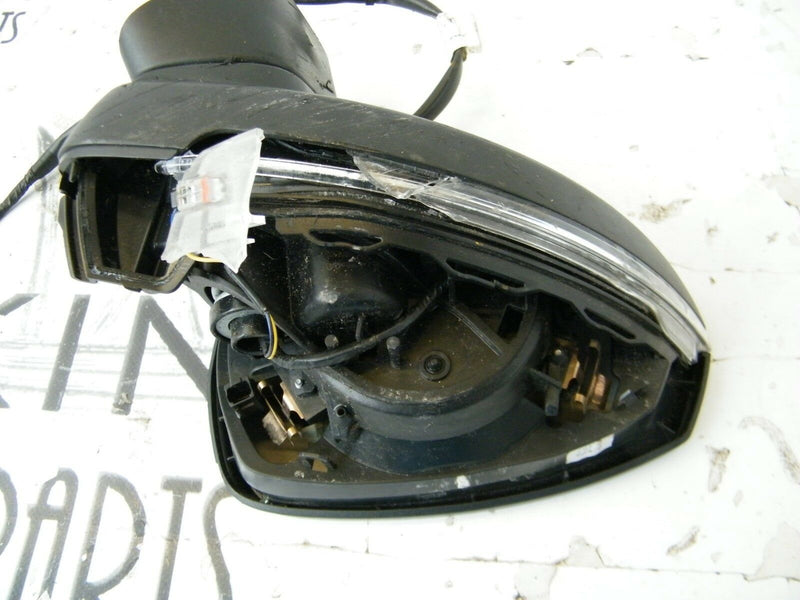 AUDI A3 8V 2012-2016 S-LINE 5DR RIGHT WING MIRROR MECHANISM ONLY 8V2857410D