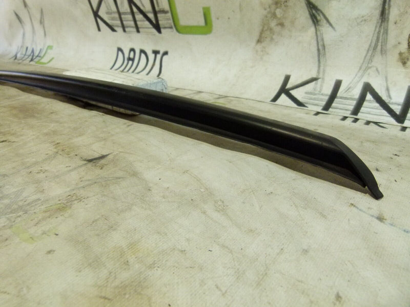 AUDI A4 S4 8W B9 2016-ON WINDSCREEN LEFT WATER DEFLECTOR TRIM 8W0854327