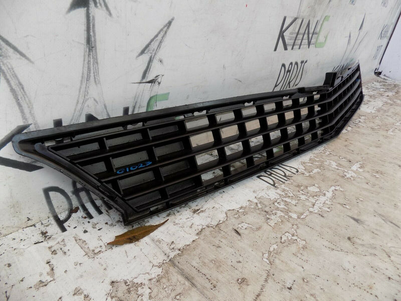 MERCEDES B CLASS 2005-2008 FRONT BUMPER LOWER GRILL GENUINE A1698850123