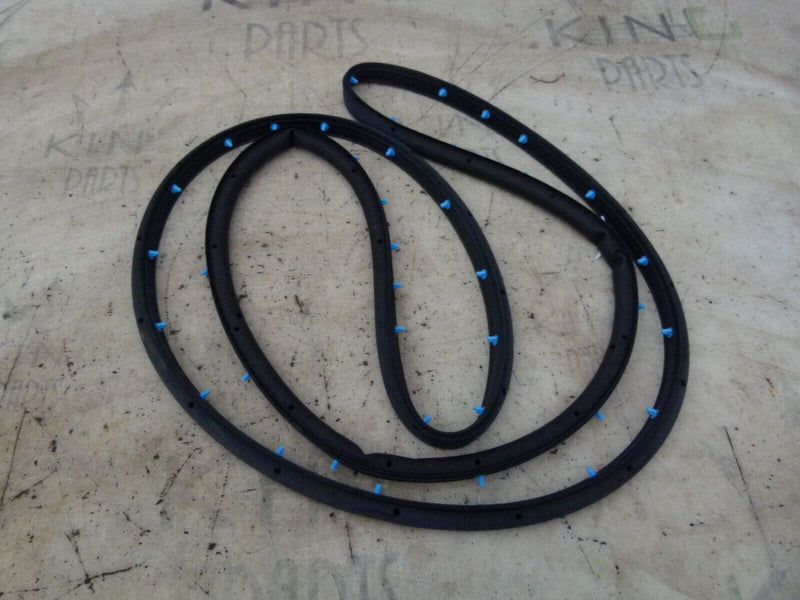 FORD FUSION 2013-16 REAR RIGHT DOOR SEAL STRIP GENUINE DS7Z-5420530-D