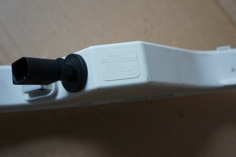VW Passat B6 2005-2011 Genuine Left Front Clear Indicator 3C0953041L (S06-07)