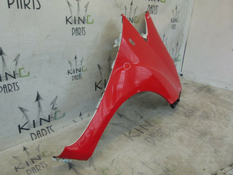 NISSAN e-NV200 2013-ON FRONT FENDER WING PANEL RIGHT SIDE IN RED STICKER