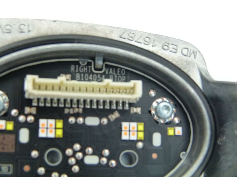 VOLVO XC40 HEADLIGHT BALLAST RIGHT SIDE CONTROL ECU MODULE 90094620 / B104054