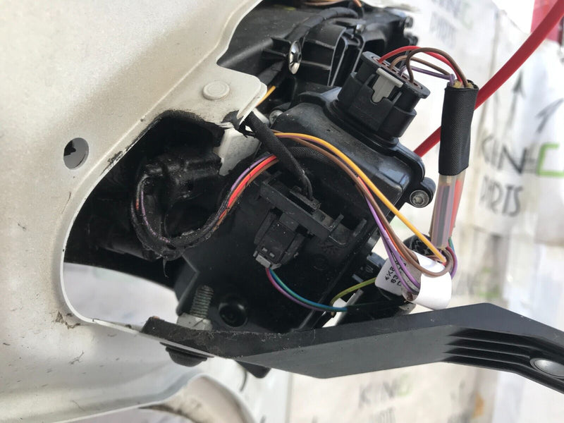 AUDI E-TRON 2018-ON RIGHT SIDE FRONT FENDER WING PANEL & CHARGING FUEL FLAP