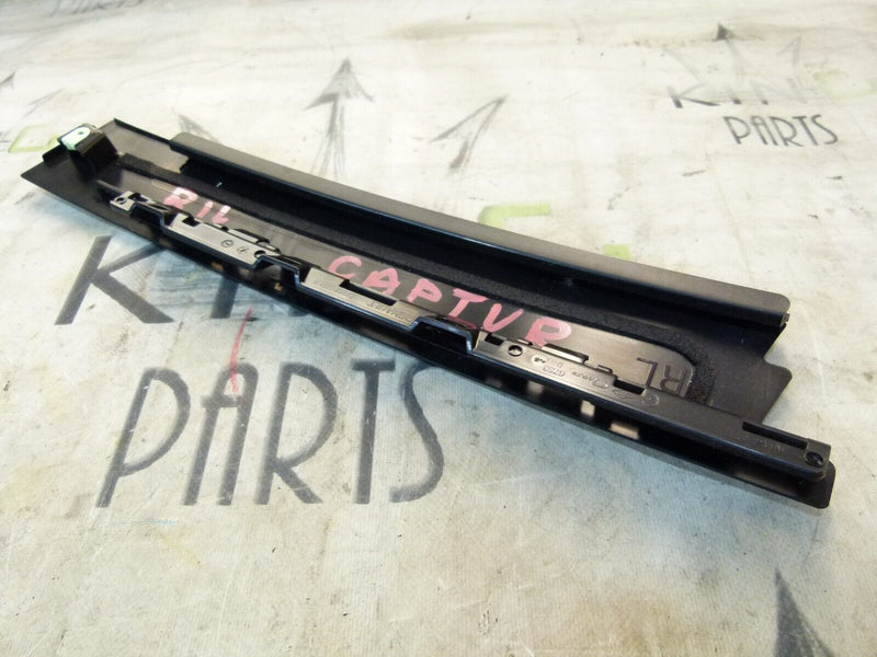 RENAULT CAPTUR 2020-ON REAR LEFT DOOR EXTERIOR PILLAR TRIM 822820111R