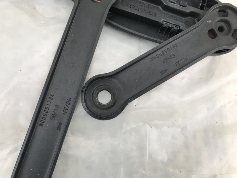 MERCEDES GLC X253 16-21 FRONT WINDSCREEN LEFT SIDE WIPER ARM & BLADE A2058240219
