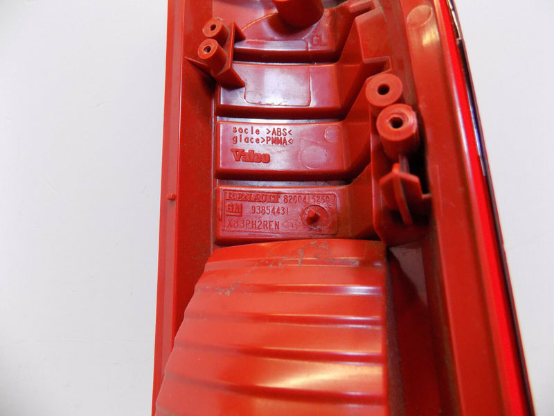 TRAFIC, VIVARO 2007-2014 GENUINE NEW ! REAR LIGHT LAMP LEFT PASSENGER SIDE