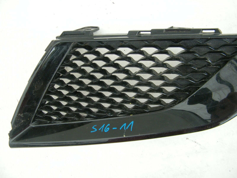 NISSAN JUKE 2013 2014 FRONT LEFT GRILL PANEL 620753YW0B (S16-11)
