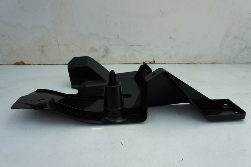 MAZDA 3 2004-2009 LEFT SIDE BRACKET AIR GUIDE NEW GENUINE K2443 - S05-25