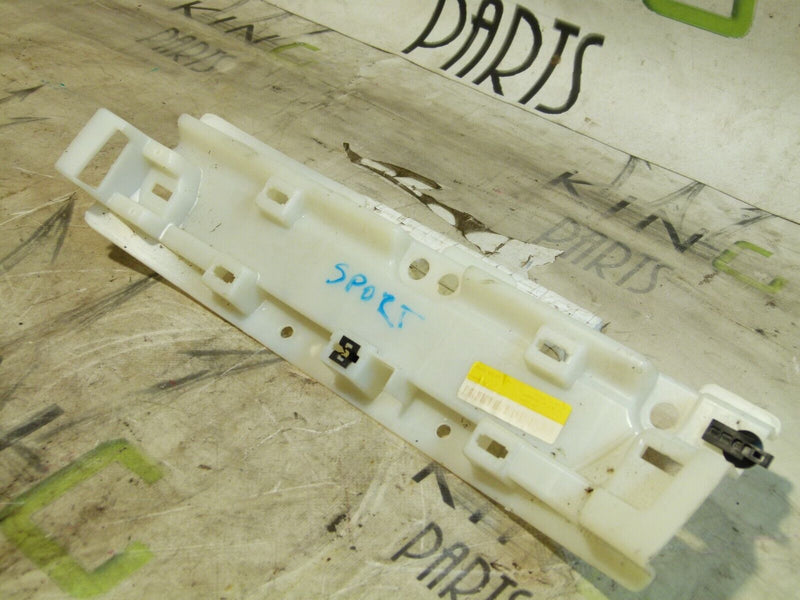 RANGE ROVER SPORT 13-17 REAR RIGHT SKIRT HOLDING BRACKET CPLA107B00B