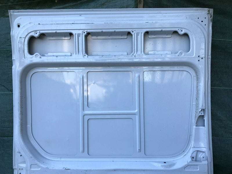 MERCEDES SPRINTER 907 910 2018-ON LEFT PASSENGER SIDE SLIDING DOOR PANEL