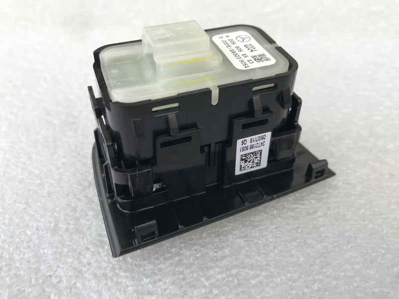 MERCEDES GLC X253 2016-23 REAR LEFT POWER WINDOW BUTTON / SWITCH A2059051513
