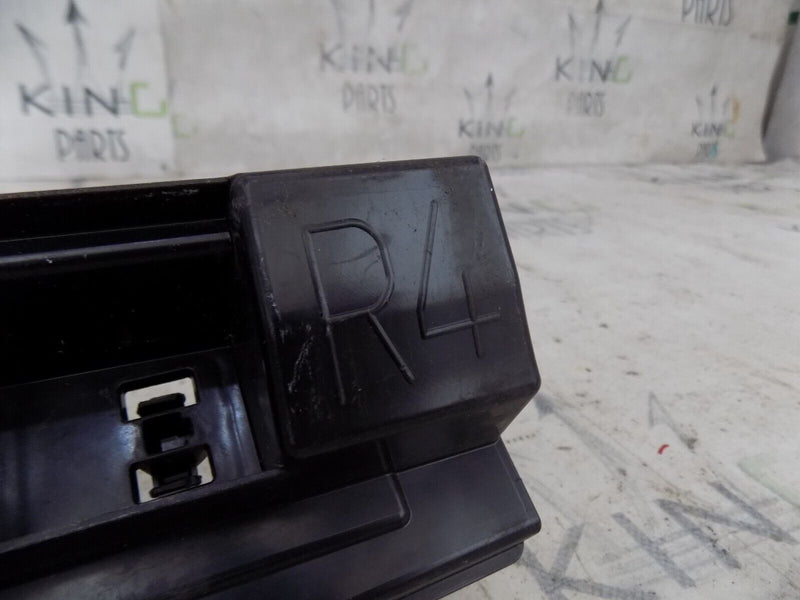 BMW F30 F31 2012-2015 FRONT RIGHT SIDE SKIRT HOLDER BRACKET GENUINE 7256920 #